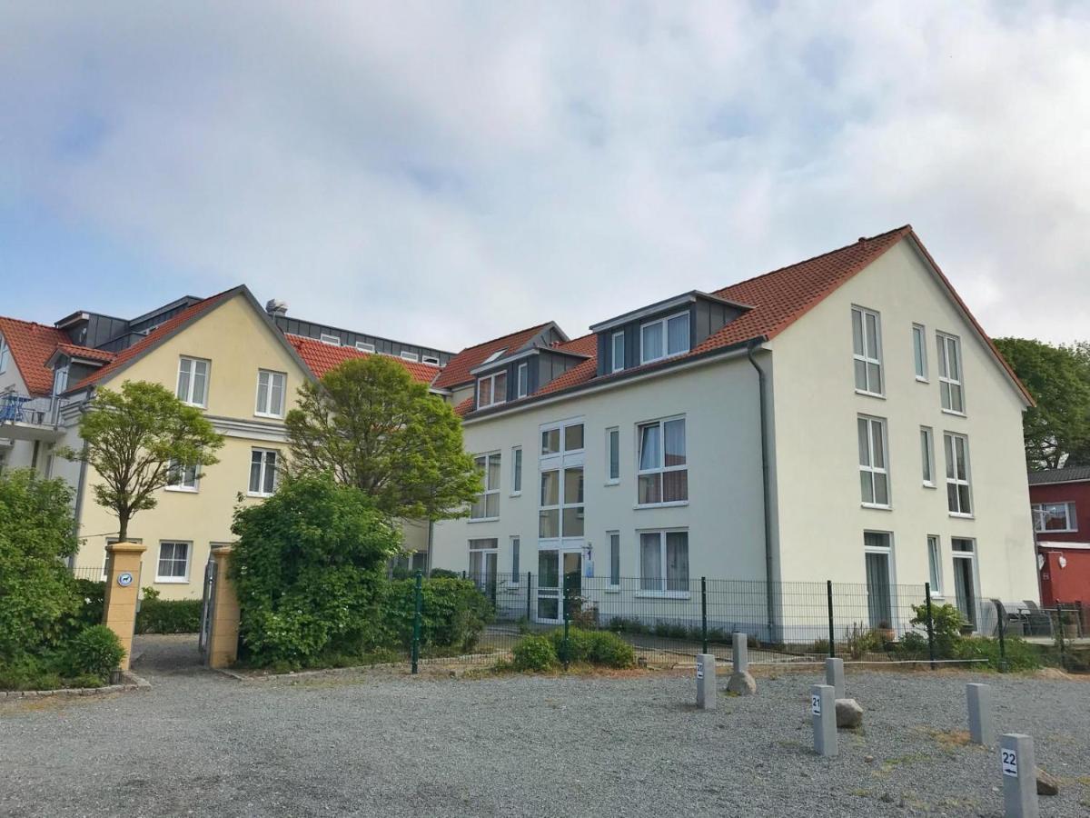 Hafenresidenz - Ferienwohnung 17 "Zugvogel" Wiek auf Rügen المظهر الخارجي الصورة
