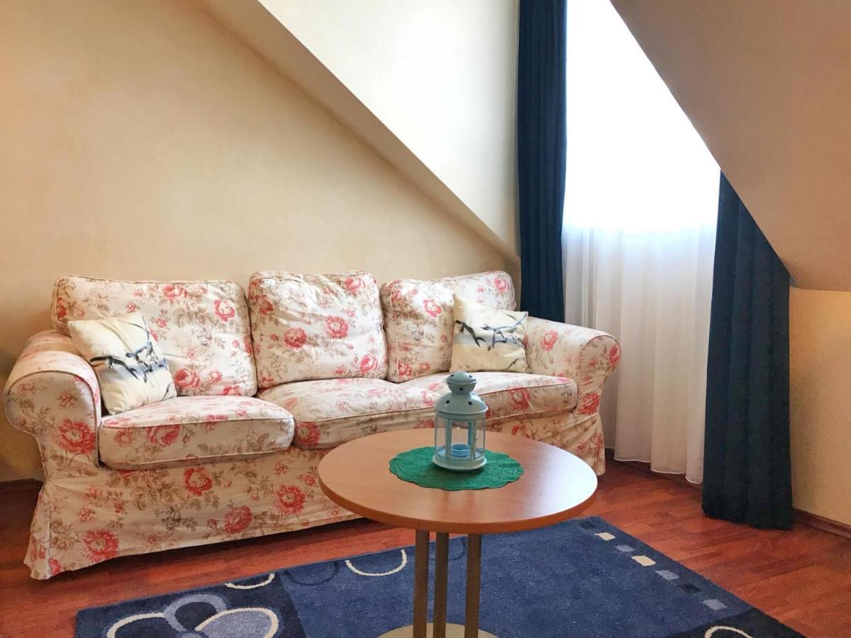 Hafenresidenz - Ferienwohnung 17 "Zugvogel" Wiek auf Rügen المظهر الخارجي الصورة