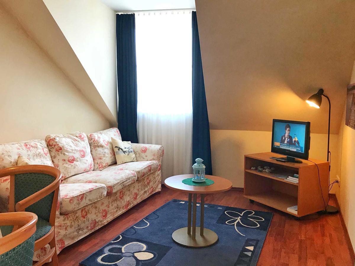 Hafenresidenz - Ferienwohnung 17 "Zugvogel" Wiek auf Rügen المظهر الخارجي الصورة